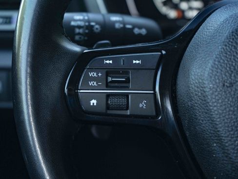 Used 2023 Honda Pilot Touring image 21