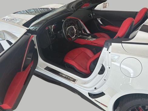 Used 2016 Chevrolet Corvette Z06 RWD image 12