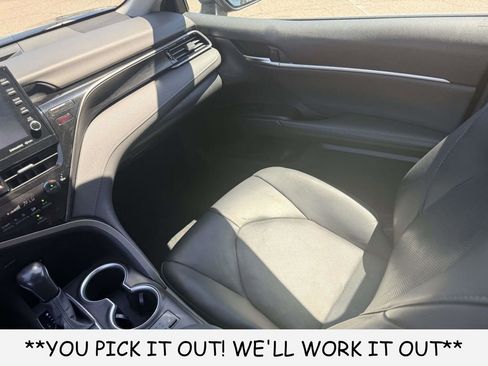 Used 2022 Toyota Camry XLE FWD image 27