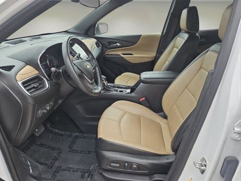 Used 2022 Chevrolet Equinox Premier AWD/4WD image 6