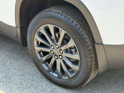 Used 2023 Chevrolet Traverse RS w/ LPO, Floor Liner Package AWD/4WD image 12