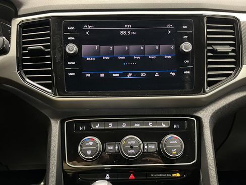 Used 2022 Volkswagen Atlas SEL Premium AWD/4WD image 13