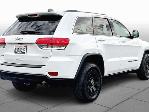 Used 2019 Jeep Grand Cherokee Laredo w/ Security & Convenience Group image 12