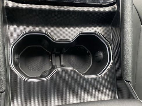 Used 2025 Jeep Grand Cherokee Limited image 25