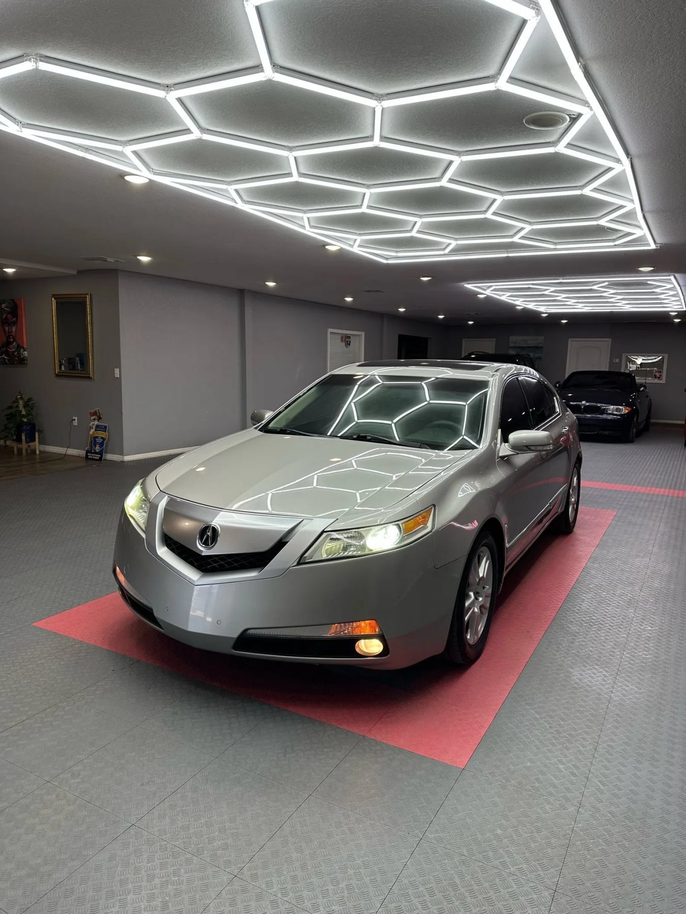 Used 2011 Acura TL w/ Technology Package FWD image 2