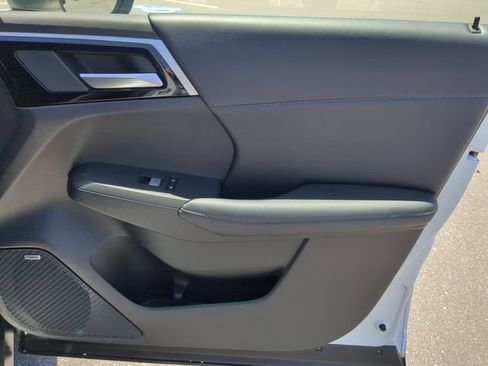 New 2026 Mitsubishi Outlander LE FWD image 35