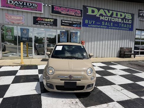 Used 2012 FIAT 500 Sport w/ Safety & Convenience Pkg FWD image 3