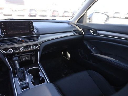 Used 2021 Honda Accord LX image 25