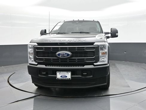 Used 2024 Ford F350 XL w/ FX4 Off-Road Package image 18
