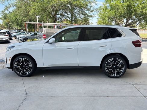 Used 2026 BMW X3 xDrive30i w/ Premium Package AWD/4WD image 2