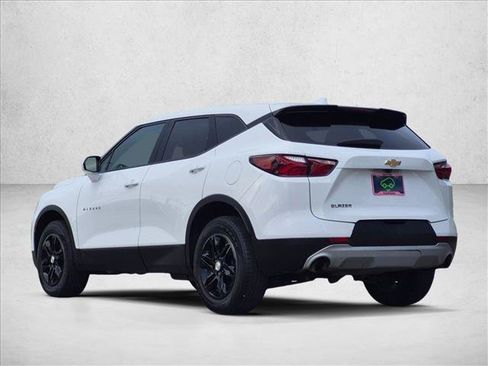 Used 2021 Chevrolet Blazer LT FWD image 8
