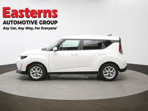 Used 2024 Kia Soul LX w/ Option Group 015 image 59
