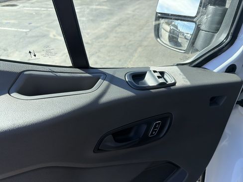 New 2026 Ford Transit 250 148 Medium Roof Extended AWD image 22