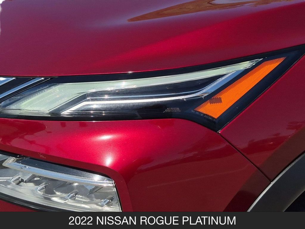 Used 2022 Nissan Rogue Platinum w/ Head-Up Display Package FWD image 10