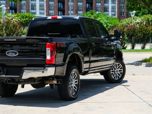 Used 2018 Ford F250 Lariat w/ Lariat Ultimate Package AWD/4WD image 27