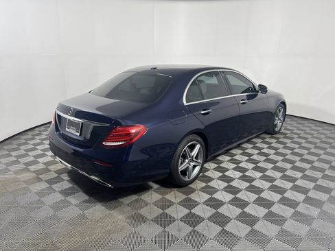 Used 2018 Mercedes-Benz E 300 image 5