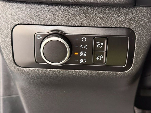 Used 2025 Ford Escape ST-Line AWD/4WD image 32