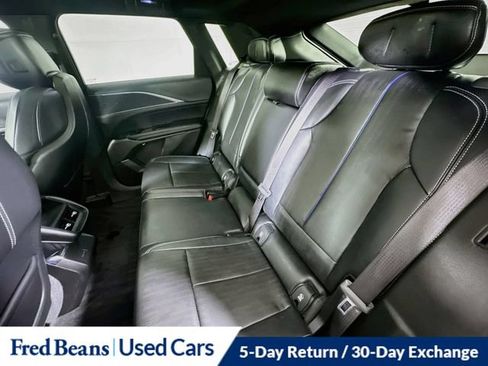 Used 2024 Cadillac Lyriq Luxury AWD/4WD image 30