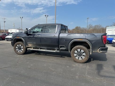 Used 2024 GMC Sierra 2500 Denali w/ Denali Reserve Package image 14