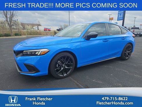 Used 2024 Honda Civic Sport image 1