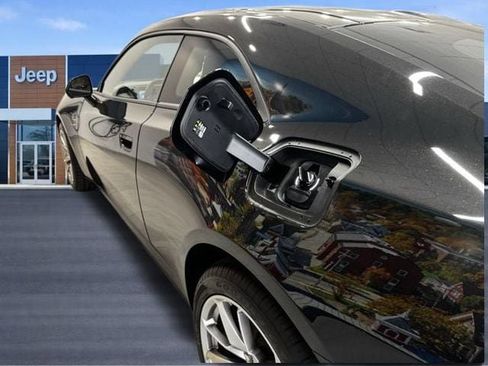 New 2025 Dodge Charger R/T Scat Pack w/ Track Pack image 21