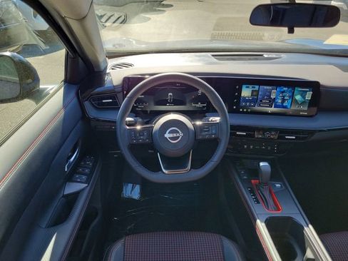 New 2026 Nissan Kicks SR FWD image 22