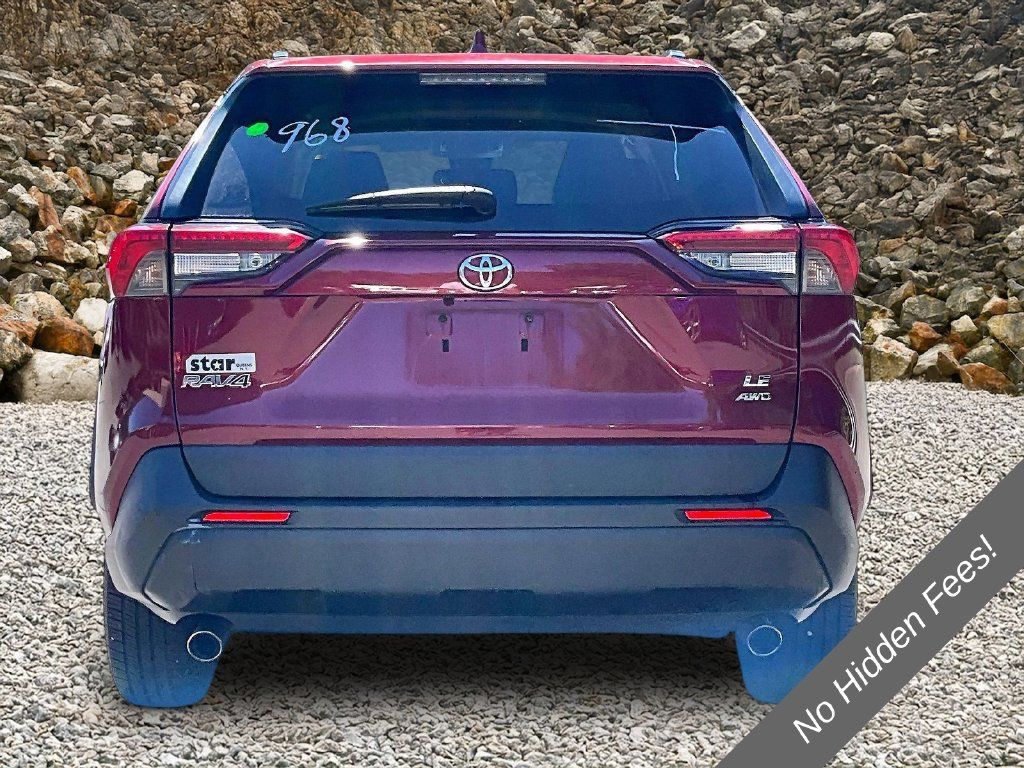 Used 2019 Toyota RAV4 LE w/ All Weather Liner Package AWD/4WD image 4
