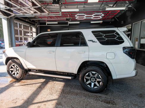 Certified 2023 Toyota 4Runner TRD Off-Road Premium w/ Off Road Premium Plus Package image 3