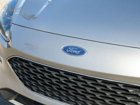 Used 2022 Ford Escape SEL AWD/4WD image 5