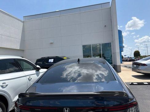 Used 2025 Honda Accord SE image 5
