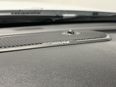 Used 2024 RAM 2500 Big Horn w/ Bed Utility Group image 9