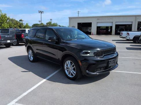 Used 2024 Dodge Durango GT AWD/4WD image 2
