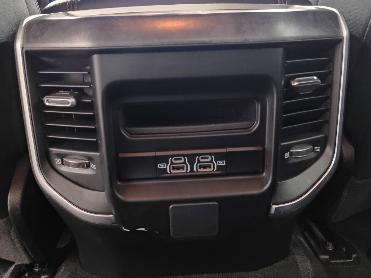 Used 2023 RAM 1500 Big Horn AWD/4WD image 25