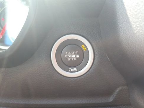 Used 2025 RAM 1500 Big Horn AWD/4WD image 18