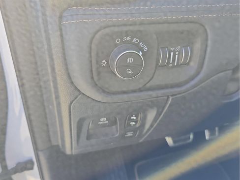 Used 2025 RAM 1500 Tungsten w/ Off Road Group image 12