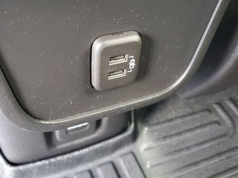 Certified 2022 GMC Terrain SLT AWD/4WD image 12