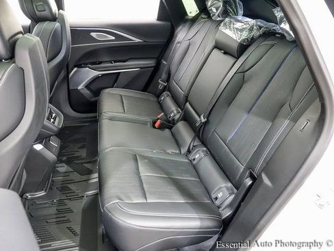 New 2025 Cadillac Lyriq Luxury w/ LPO, Floor Liner Package image 9