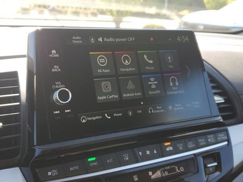New 2026 Honda Odyssey Touring image 26
