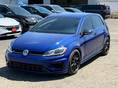 Used 2018 Volkswagen Golf R 4-Door AWD/4WD image 2