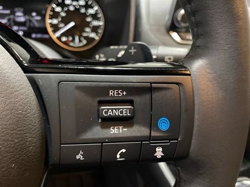 Certified 2023 Nissan Rogue SV w/ SV Premium B Package AWD/4WD image 15