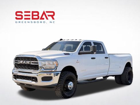 Used 2022 RAM 3500 Tradesman image 9