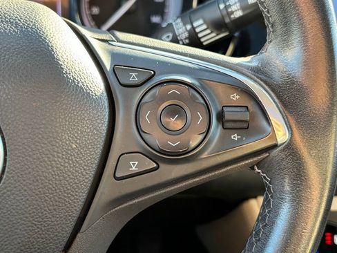 Used 2020 Buick Envision Preferred image 22