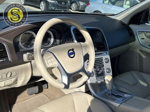 Used 2011 Volvo XC60 3.2 image 22