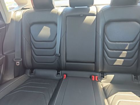 Used 2024 Volkswagen Jetta SEL FWD image 23