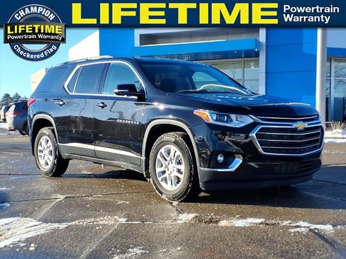 Used 2020 Chevrolet Traverse LT image 1
