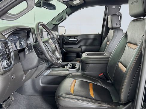 Used 2019 GMC Sierra 1500 AT4 w/ Off Road Performance Package image 11