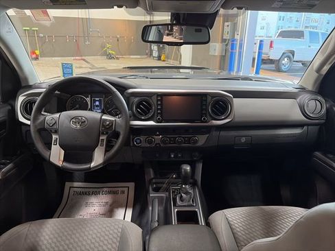Used 2023 Toyota Tacoma SR5 image 5