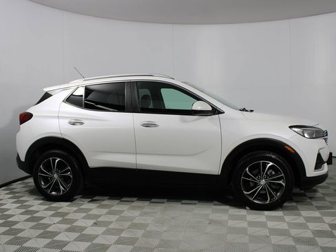 Used 2021 Buick Encore GX Select image 37