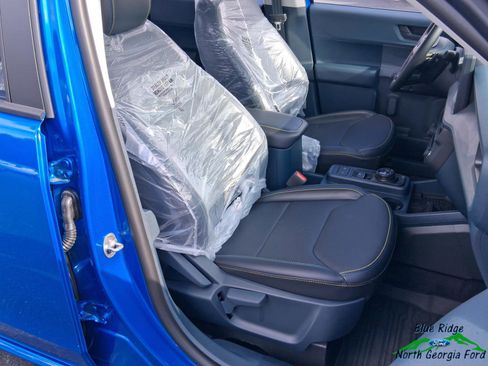 New 2025 Ford Maverick Lobo image 12