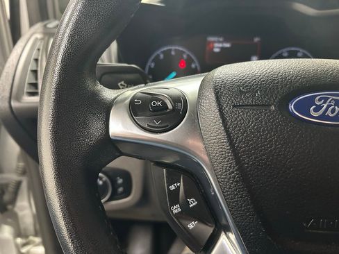 Used 2019 Ford Transit Connect XLT image 24